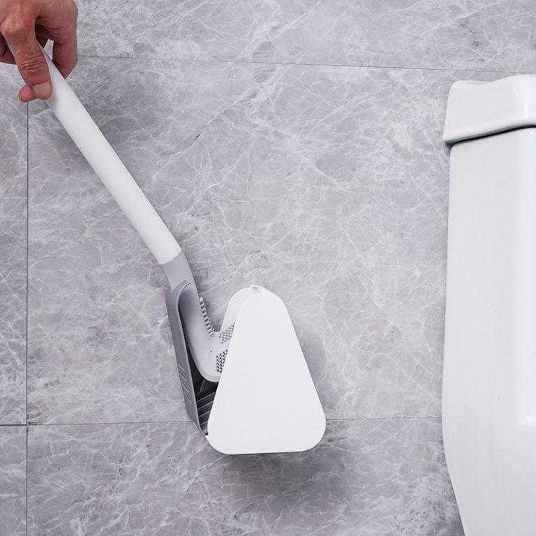 Brosse de toilette suspendue fixée au mur