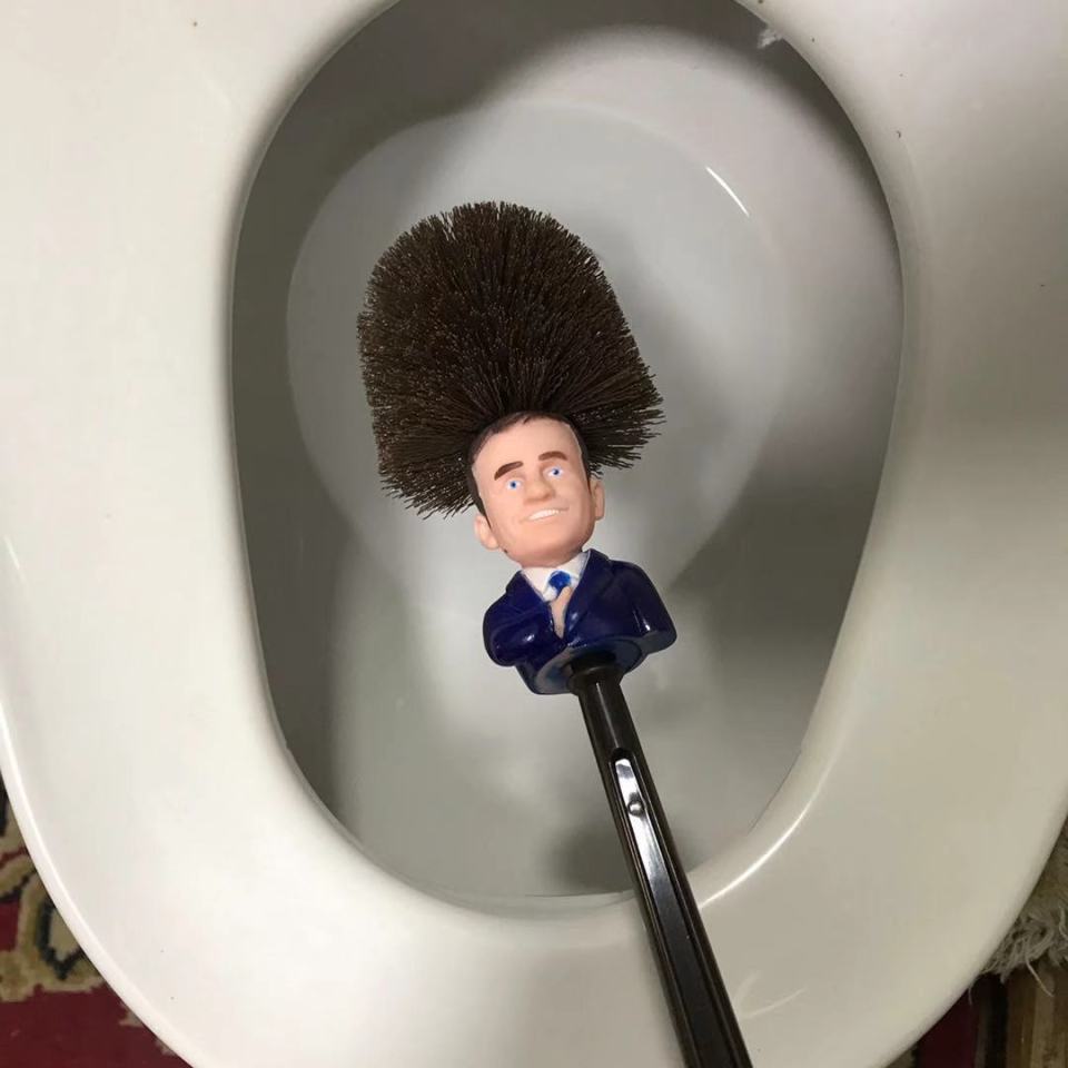 Brosse Toilette Macron Brosse Toilette Macron